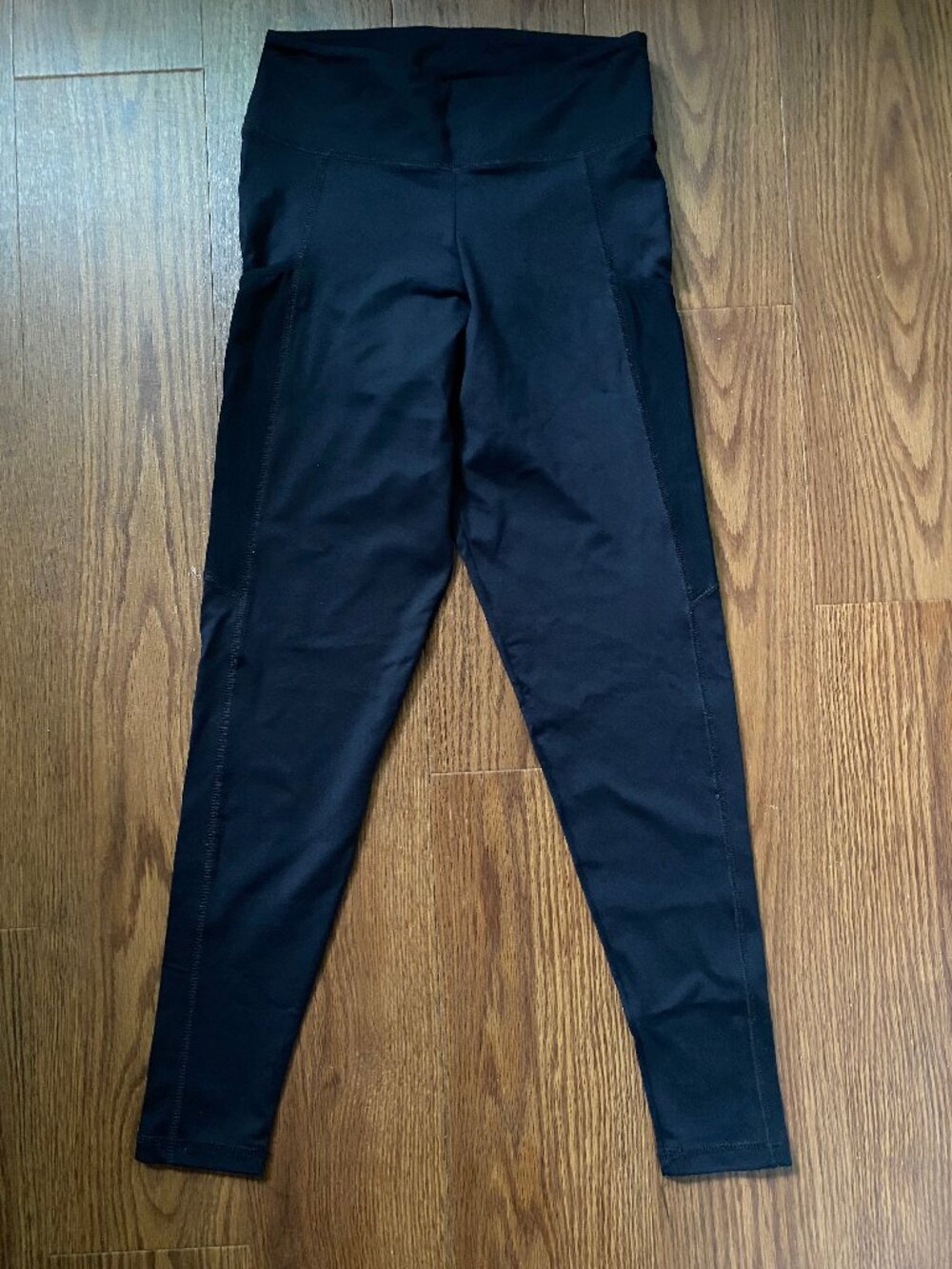 🇨🇦 RARE Mondor Tactel High-Waisted Mesh Pocket Leggings - Black - M